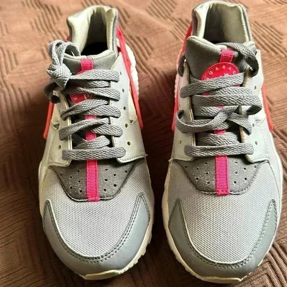 Nike Air Huarache Pink Grey Sz 6 kids 654280-006